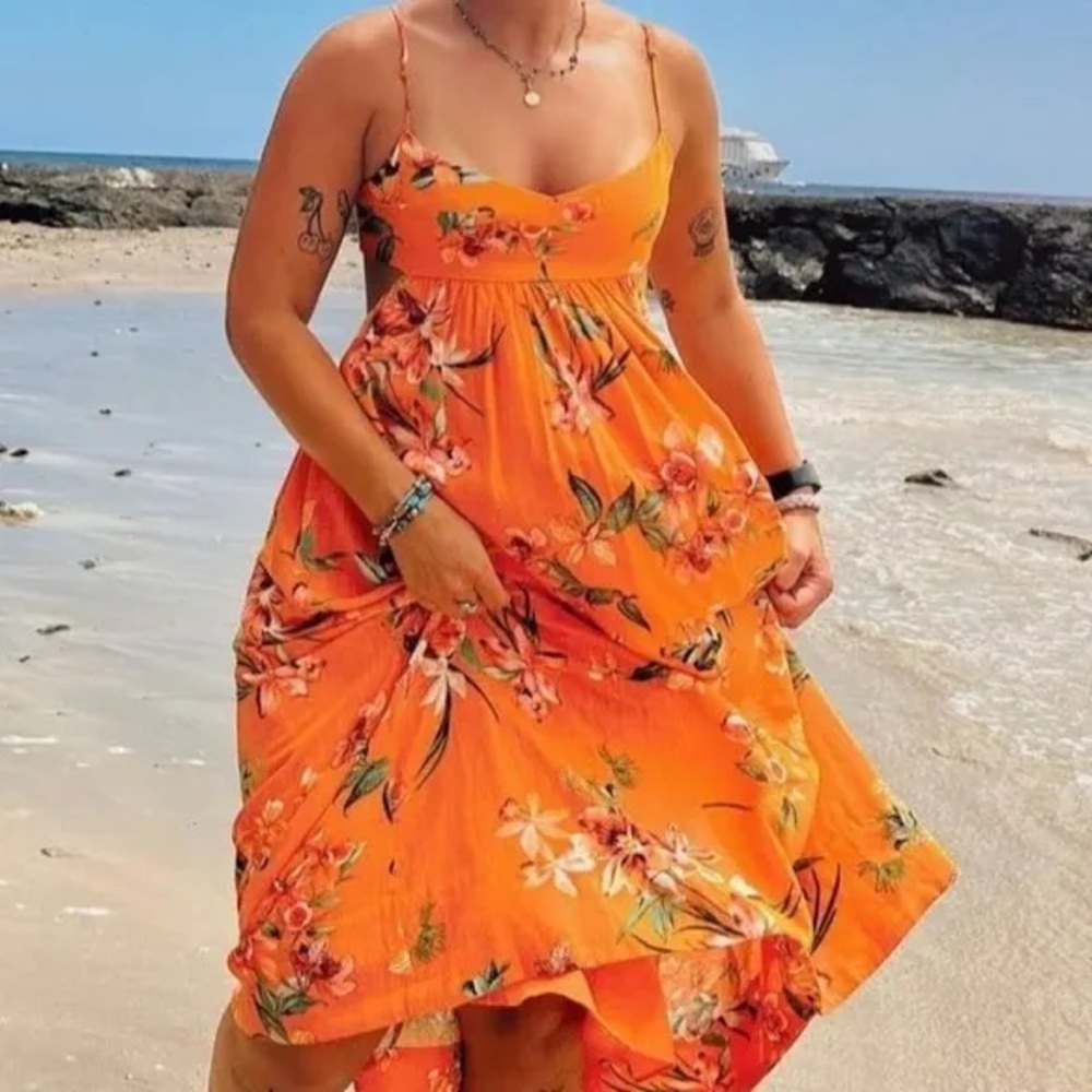 O.P.T Ine Pretty Thing, tropical Linen dress with back cutout